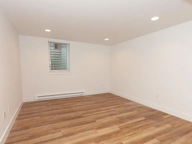260 S Cleveland Ave — Photo 11