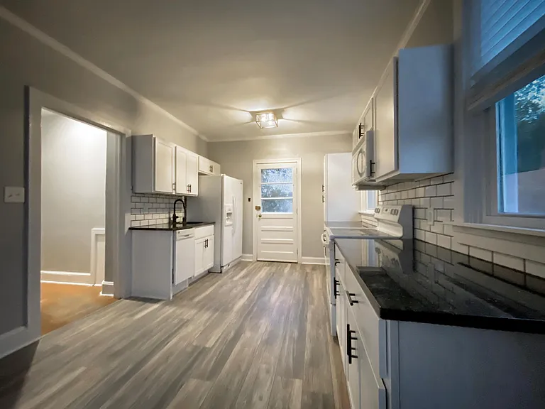 1004 Primos Ave #2 — Photo 4