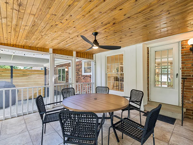 1518 Lipscomb Dr — Photo 42