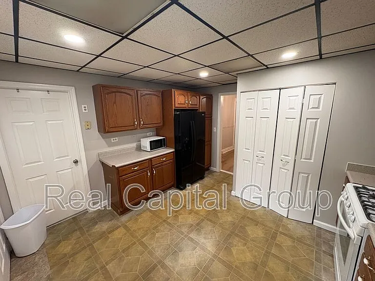 412 2nd St #1 — Photo 7