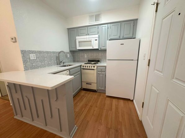 11540 N May Ave #302