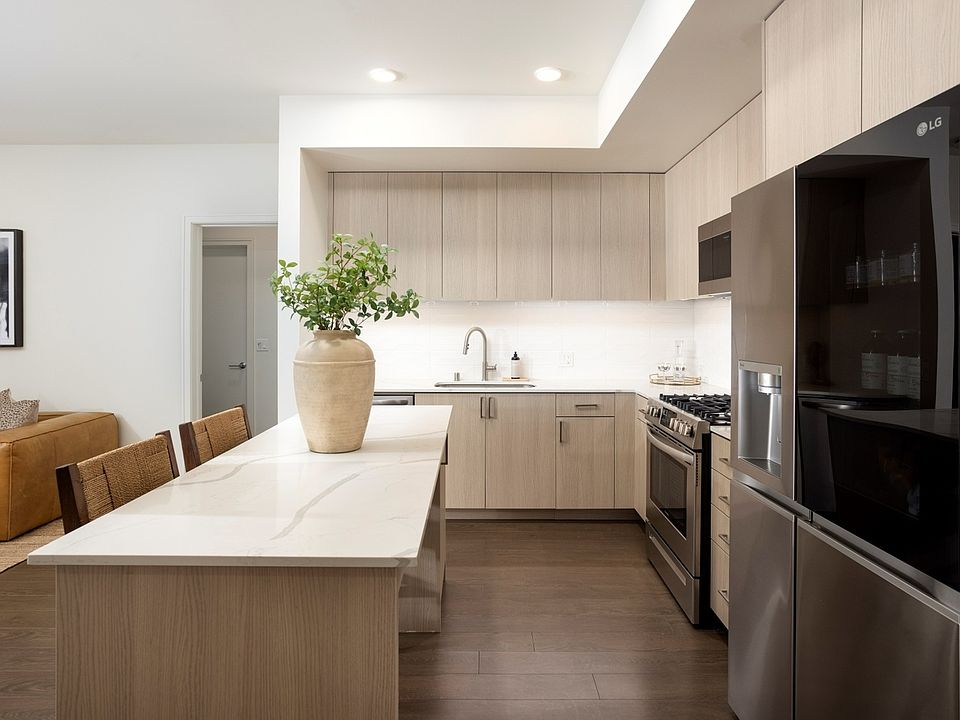 Residences at West Edge Kitchen