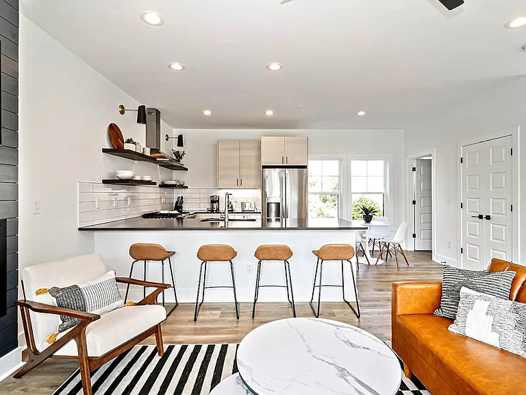 2530 Pacific Ave #6 — Photo 13