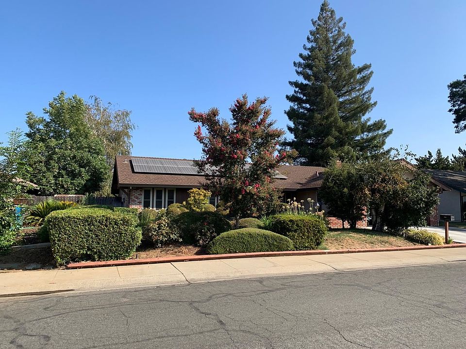 1st image of 1493 Geary Cir