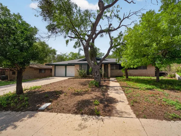 3743 Newrock Dr, San Antonio, TX 78230