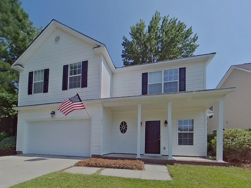 134 Summer Pines Dr