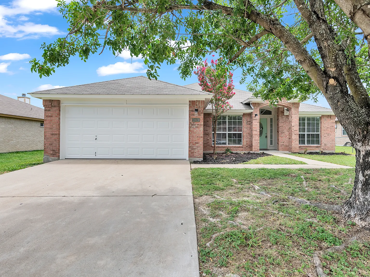 1 bed, 1959 sqft, $650 — Photo 4