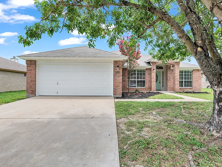 5421 Teal Dr — Photo 4