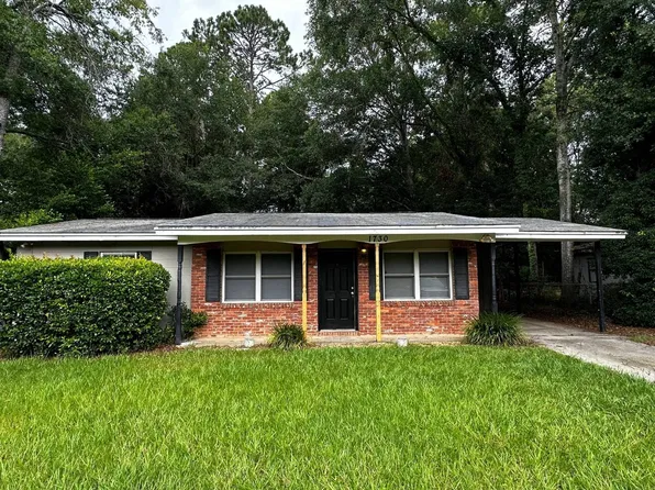 1730 Atkamire Dr, Tallahassee, FL 32304