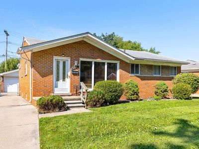 31435 E Wind Dr, Fraser, MI, 48026