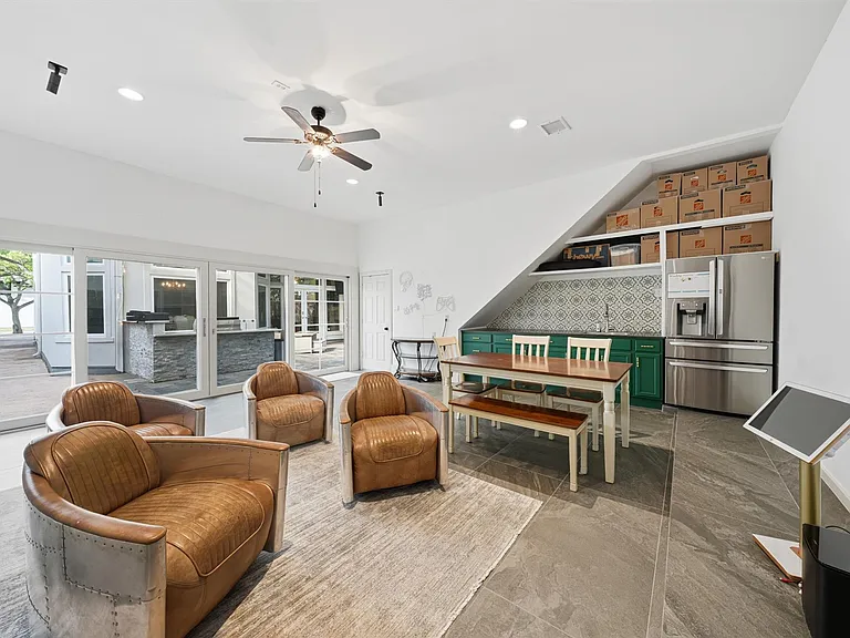 4923 Palmetto St — Photo 43