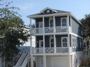 3 Island Breeze Ln, Beaufort, SC 29907