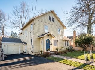 6 Dunbar St, Chatham, NJ 07928