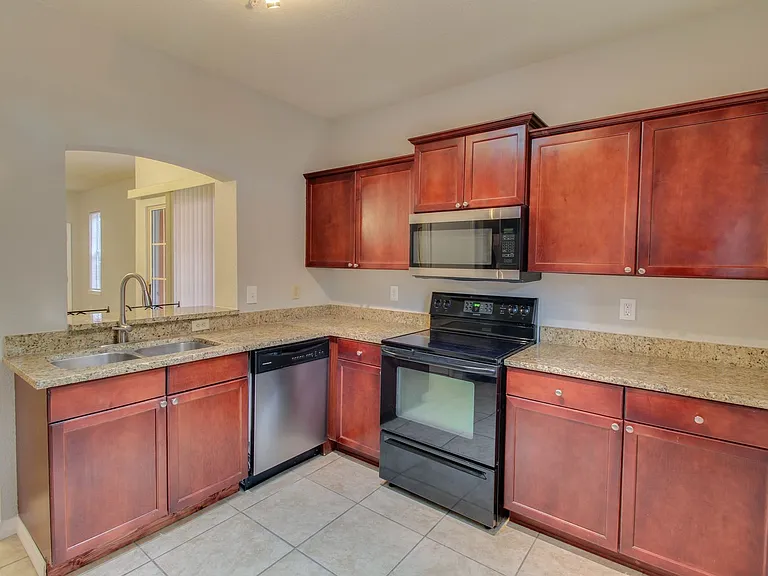 107 Vista Verdi Cir #213 — Photo 7