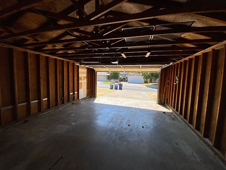 6804 Harlequin Way — Photo 16