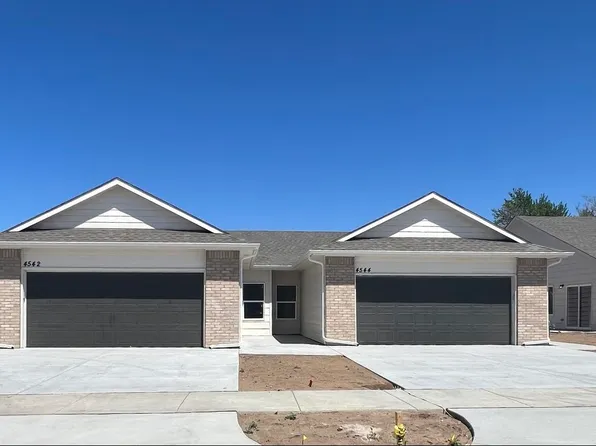 4544 N Sandplum St, Wichita, KS 67205
