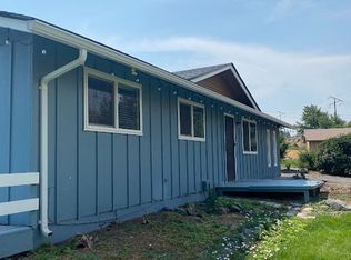 1930 Pleasant Hill Rd, Selah, WA 98942