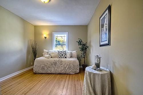 5th image of 4684 E Talmadge Dr