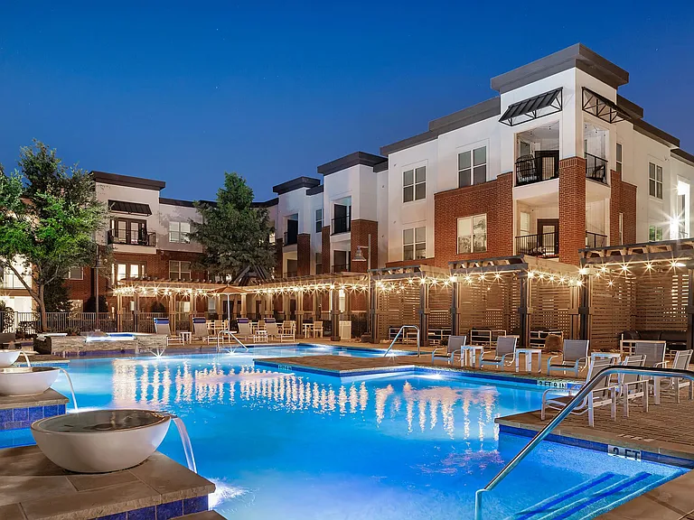 Bell Gateway Village — Photo 13