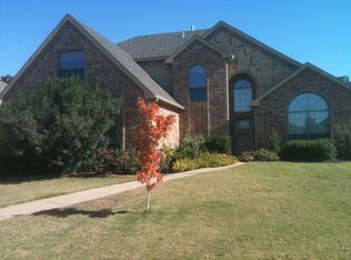 3624 Texas Trl, Hurst, TX 76054