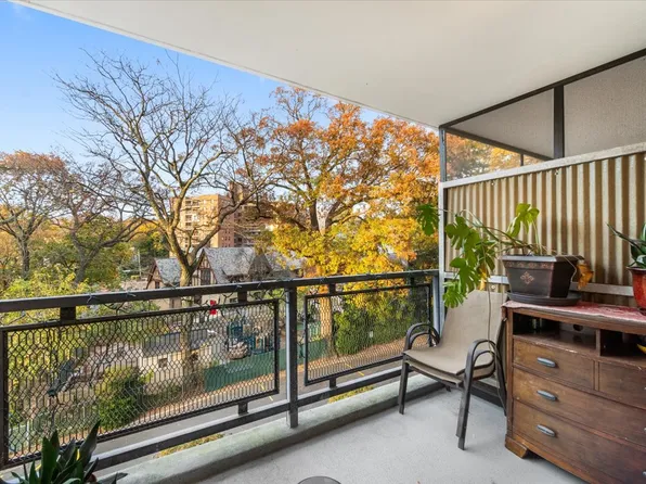 4705 Henry Hudson Parkway image 20 of 21