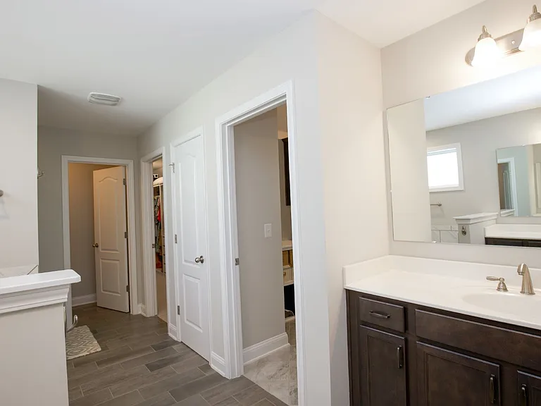 240 Parrish Ln — Photo 57