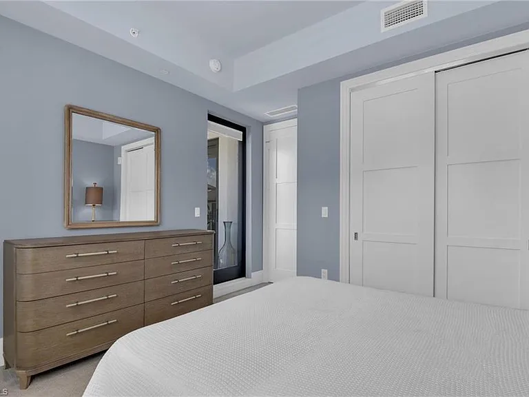 1035 3rd Ave S #406 — Photo 18