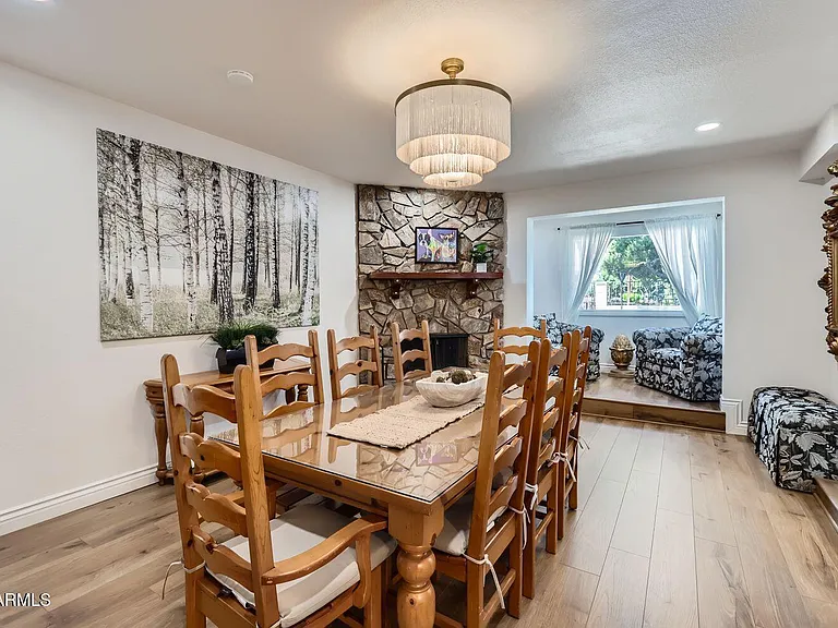 1305 E Steamboat Bend Dr — Photo 8