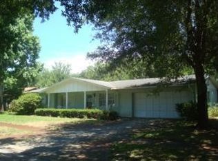 121 Maplewood Dr, Titusville, FL 32796