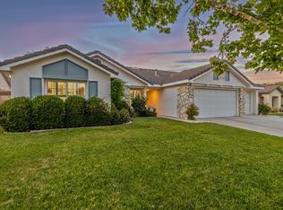 5835 Corinthian Pl, Lancaster, CA 93536