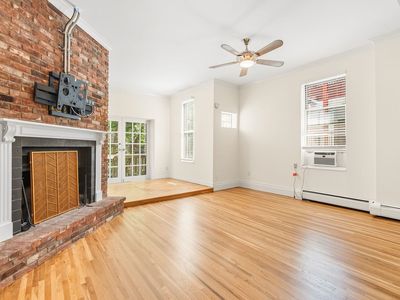 725 Washington St APT 5, Hoboken, NJ, 07030