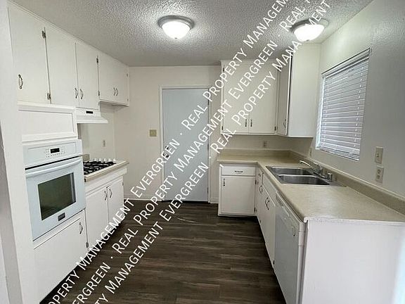 5th image of 1211 Atkins Way