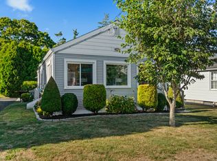 10 Dorothy Rd, Westbrook, CT 06498