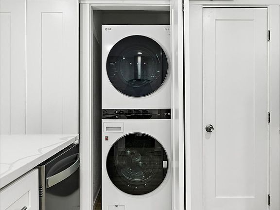 Laundry Room Cabinet