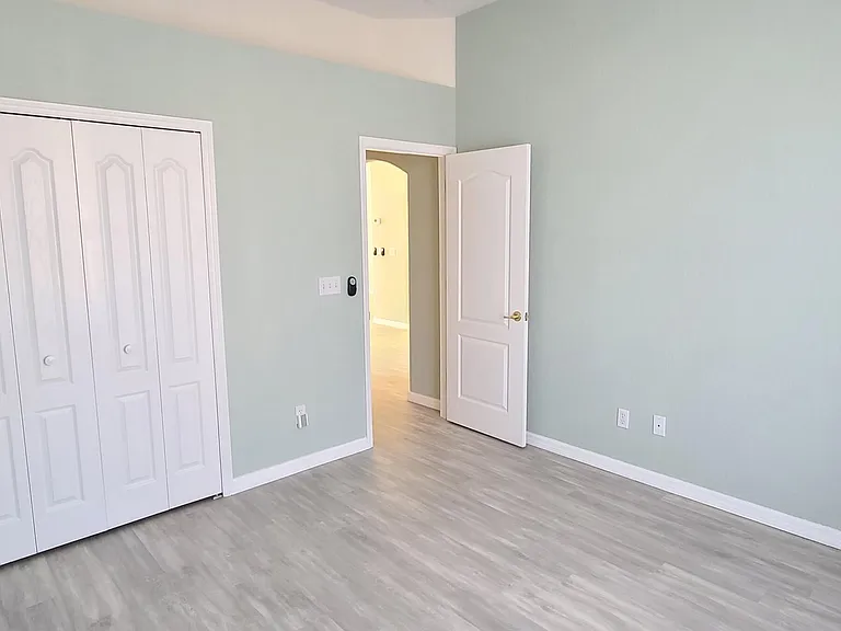 1224 Siesta Key Cir — Photo 23