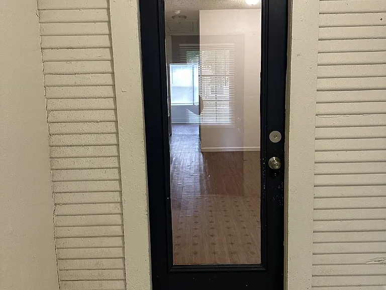 239 Taft Blvd #2 — Photo 4