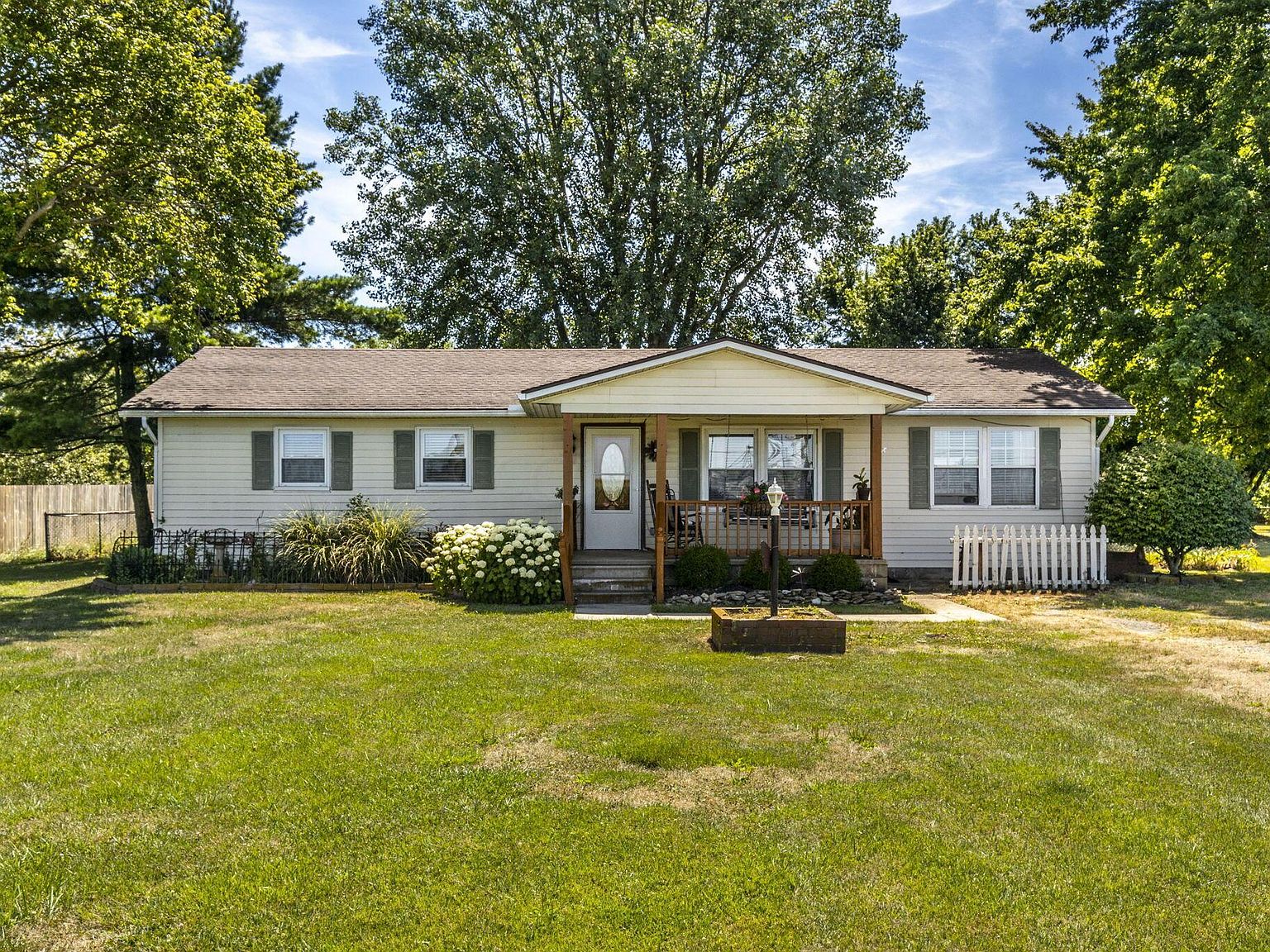 5576 Inskeep Rd NW, Washington Court House, OH 43160 | Zillow