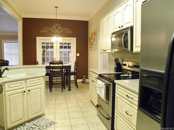 4th image of 2313 Middle Creek Blvd