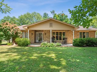 3535 Deerfield Pl, Columbus, IN 47203