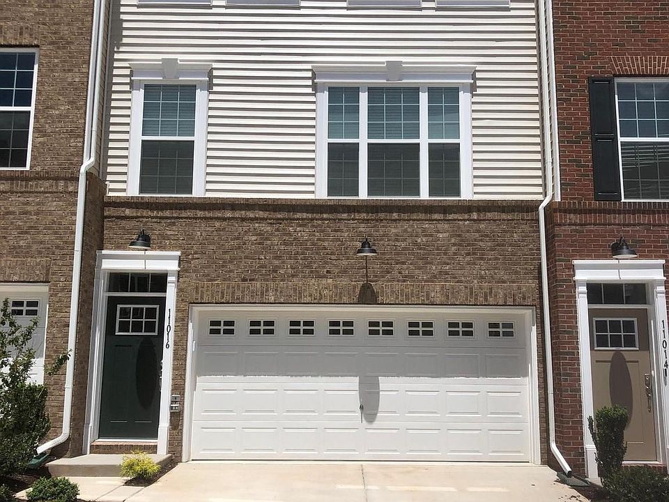 1st image of 11016 Blackburn Cove Ln