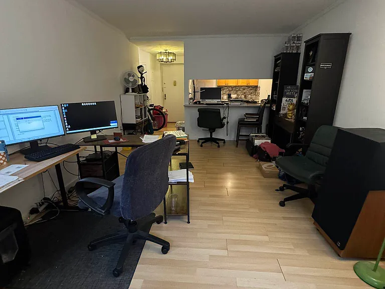 280 Rector Pl #4A — Photo 2