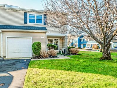 100 Baker Court #64, Island Park, NY, 11558