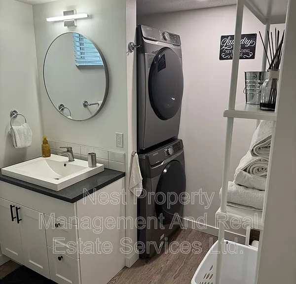 1267 Bednesti Cres #B — Photo 6