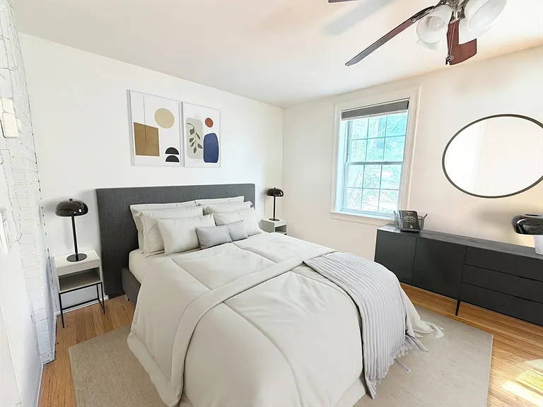 147 Everett St #2 — Photo 7