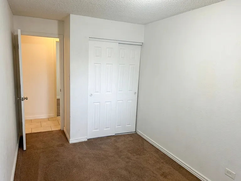 707 W 96th Ave #8 — Photo 6