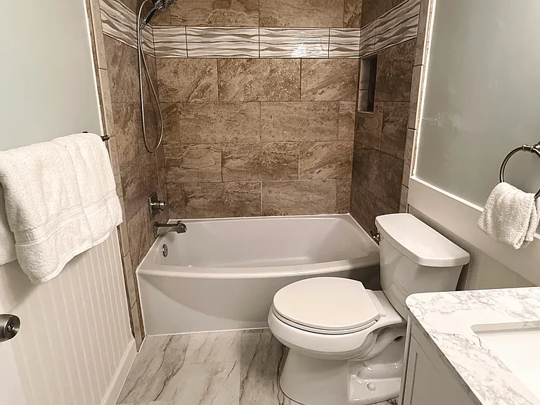 4728 Pimlico Dr — Photo 20