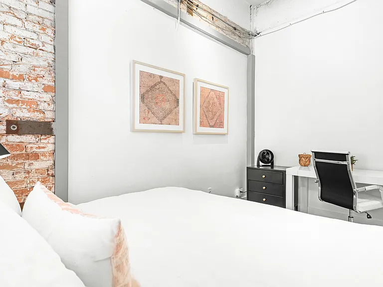659 Auburn Ave NE #117 — Photo 3