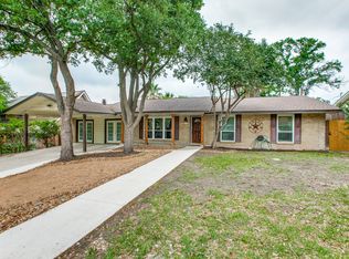 211 Trafalgar Rd, San Antonio, TX 78216