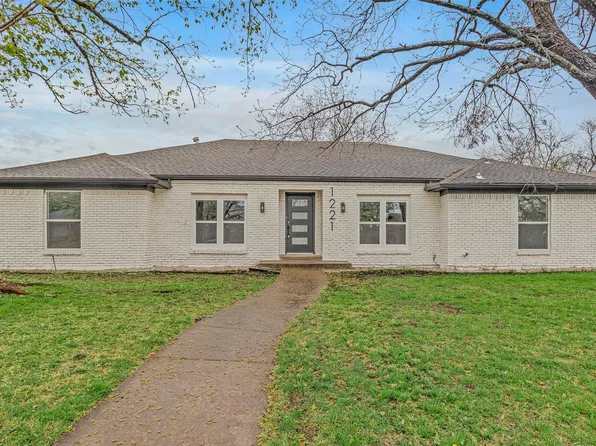1221 Pecan Valley Dr, Garland, TX 75043