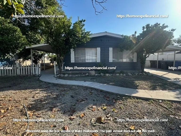 978 Bettina Way — Photo 2